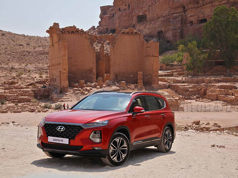 تصميم استثنائي وتقنيات مبتكرة: هيونداي سانتافي تأتي بمزايا العناية الفائقة بالركاب